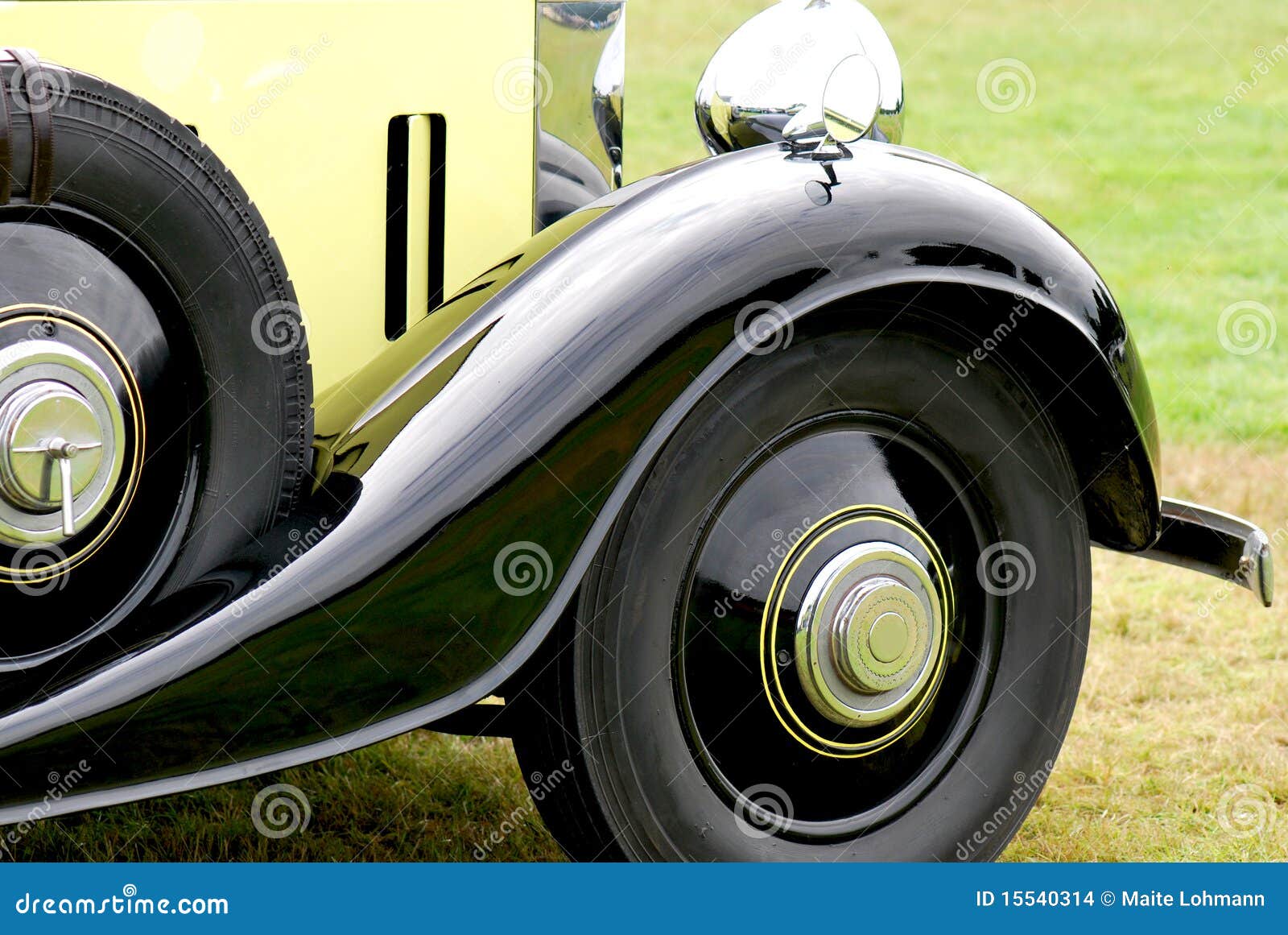 De auto's van Oldtimer stock foto. Image of voorwerpen - 15540314