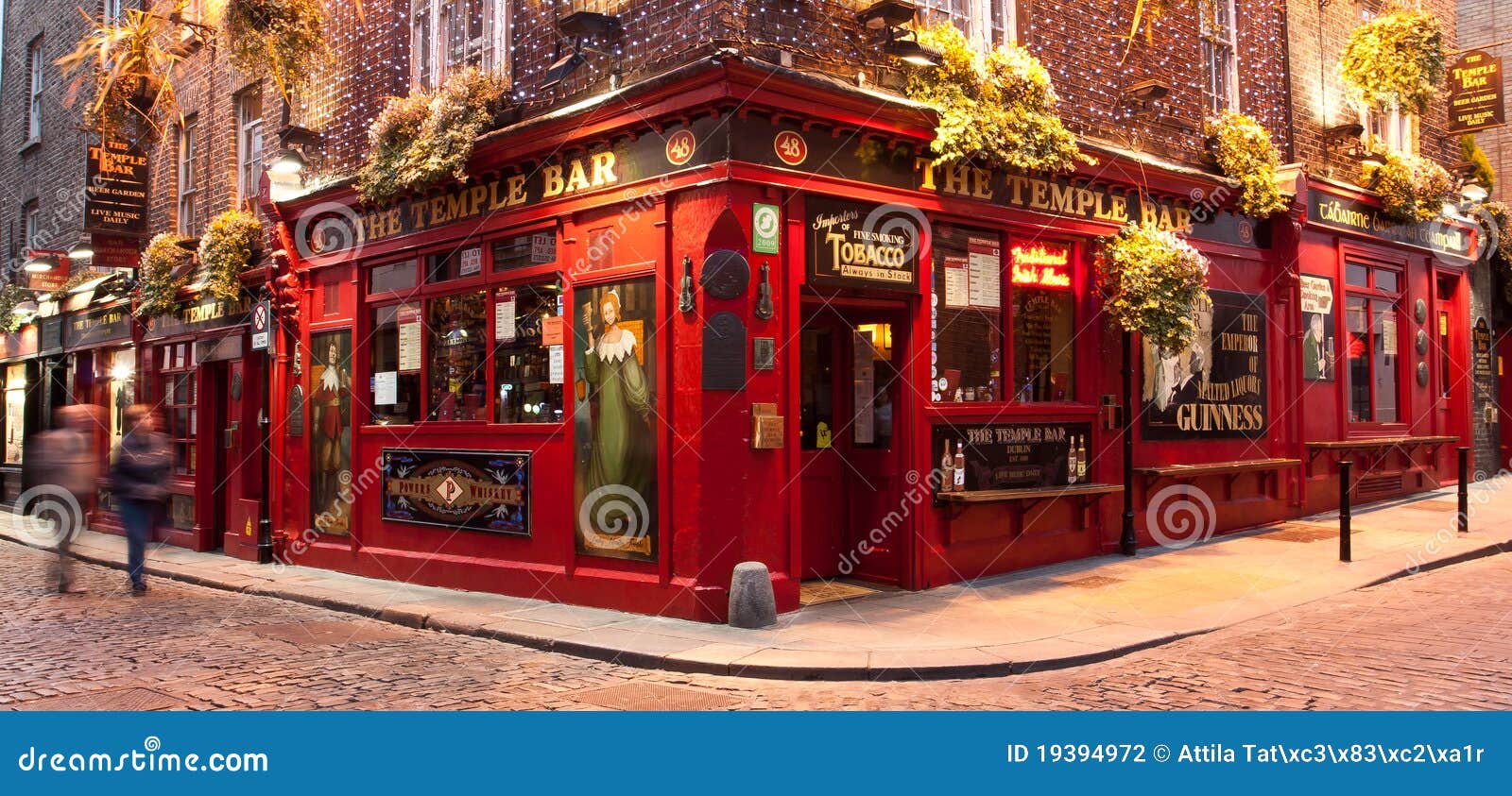 De Bar Dublin Van De Staaf Van De Tempel Redactionele Fotografie