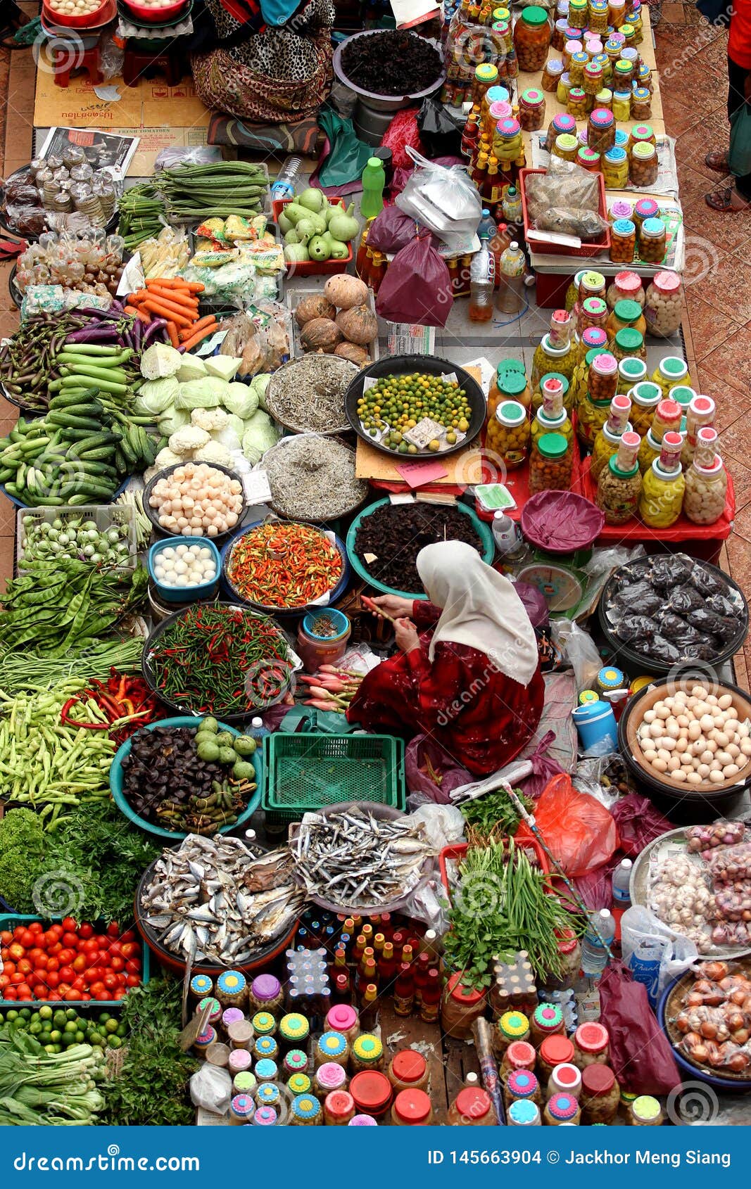 Pasar besar siti khadijah