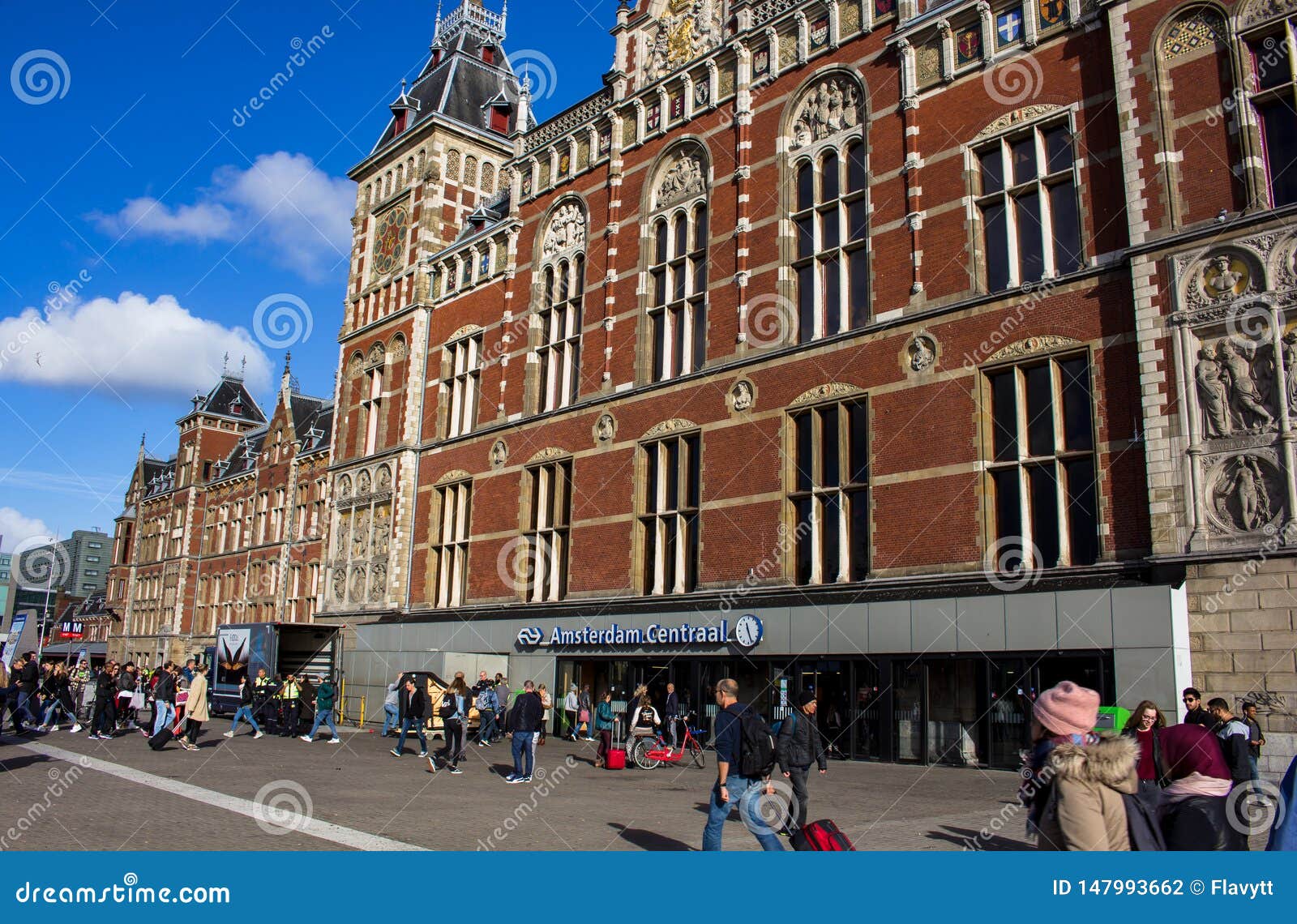 De Centrale Post Van Amsterdam Redactionele Fotografie - Image of ...