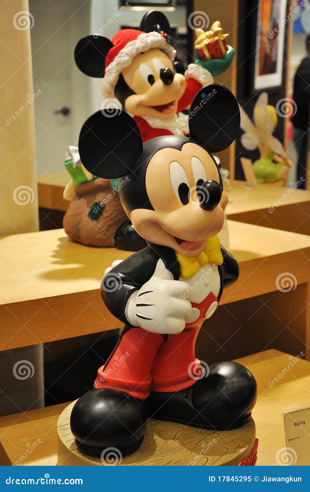 bruid Onderhandelen vrek De Decoratie Van Mickey Mouse Redactionele Afbeelding - Image of vier,  droom: 17845295