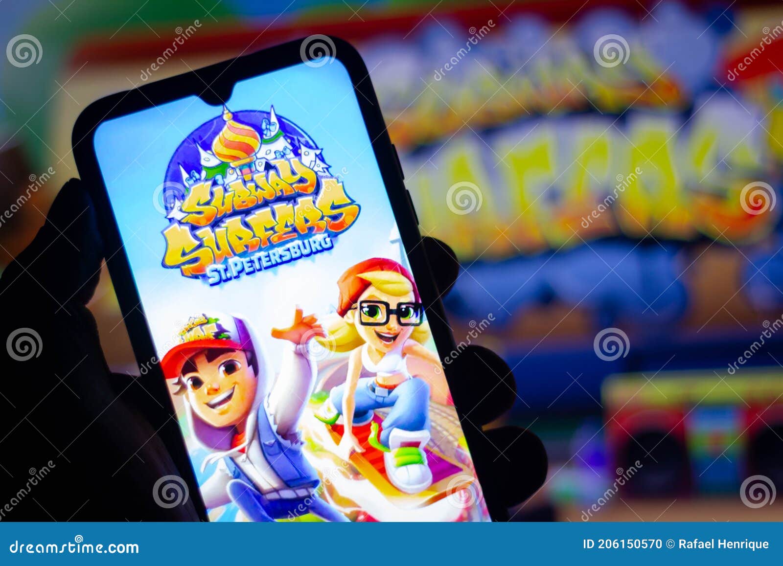 Jogue Subway Surfers São Petersburgo gratuitamente sem downloads