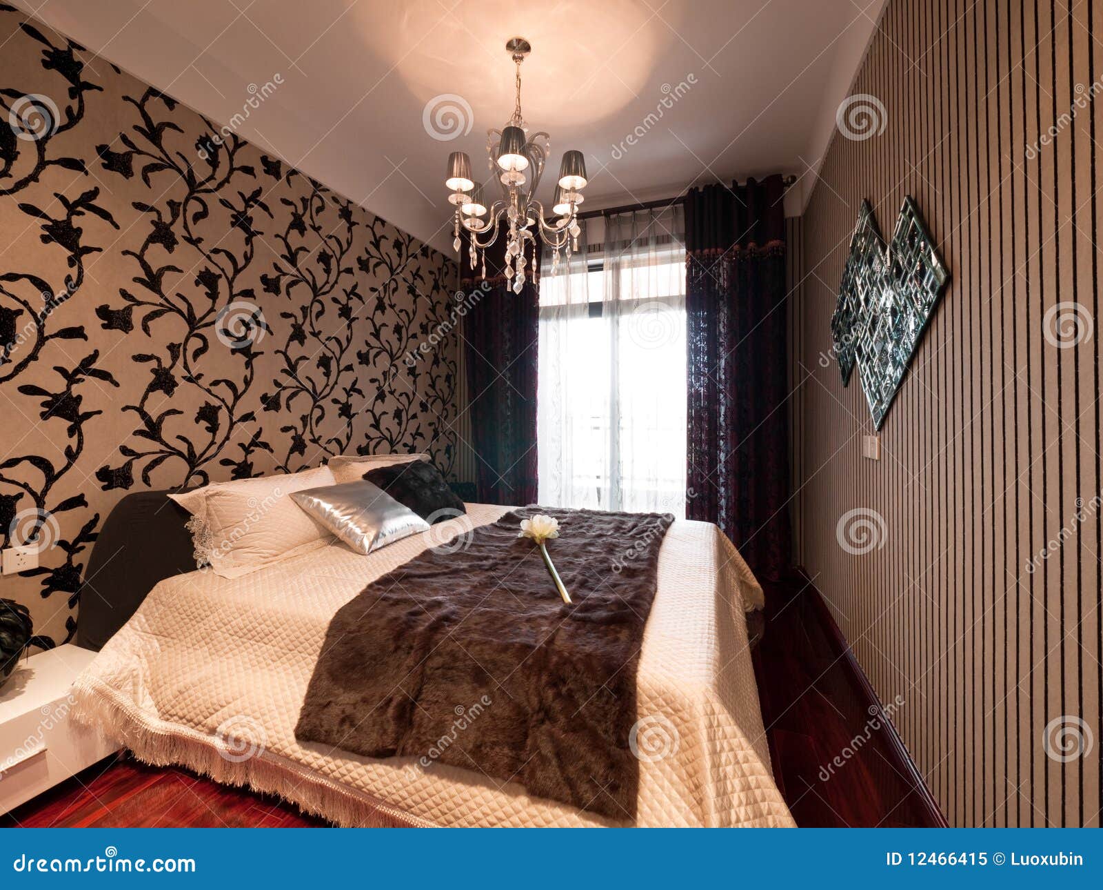 De dure moderne slaapkamer van de luxe royalty vrije stock foto ...