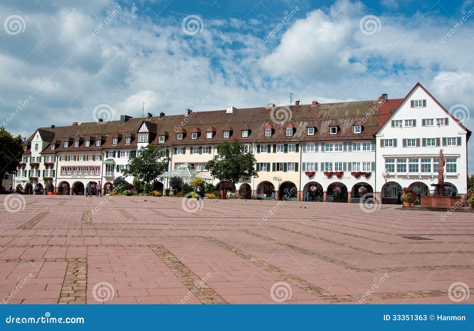 Walter Cunningham ijs Melodramatisch De Grootste Marktplaats in Duitsland, Freudenstadt Redactionele Stock Foto  - Image of zwart, dorp: 33351363