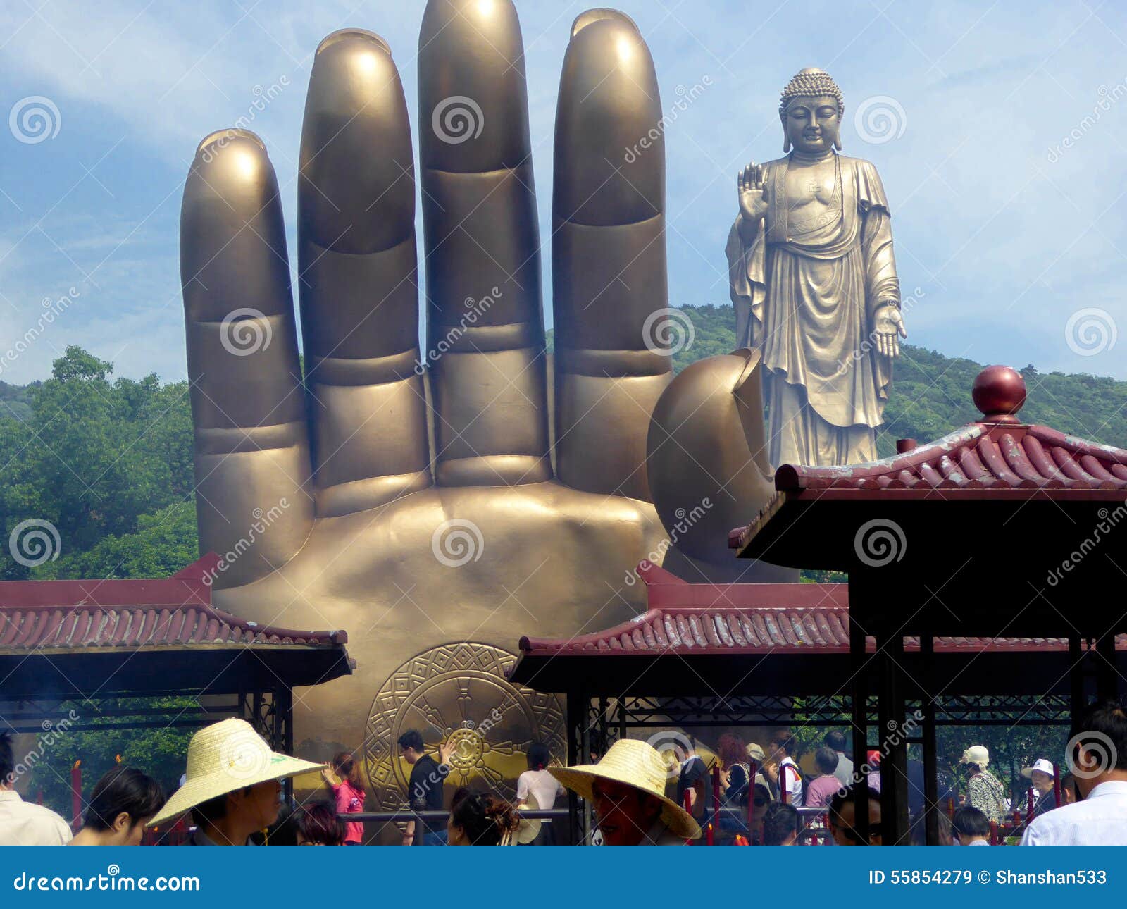 De Het Grote Standbeeld En Hand Van Boedha in Lingshan Redactionele Stock Afbeelding Image of