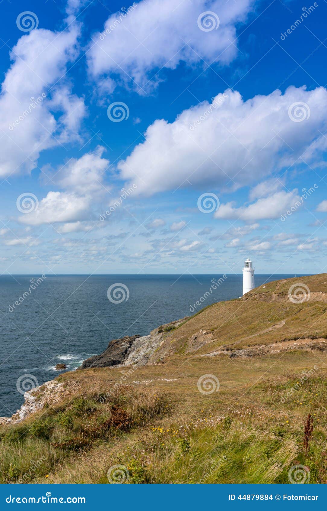 De HoofdVuurtoren Van Trevose Stock Foto Image of vuurtoren, blauw