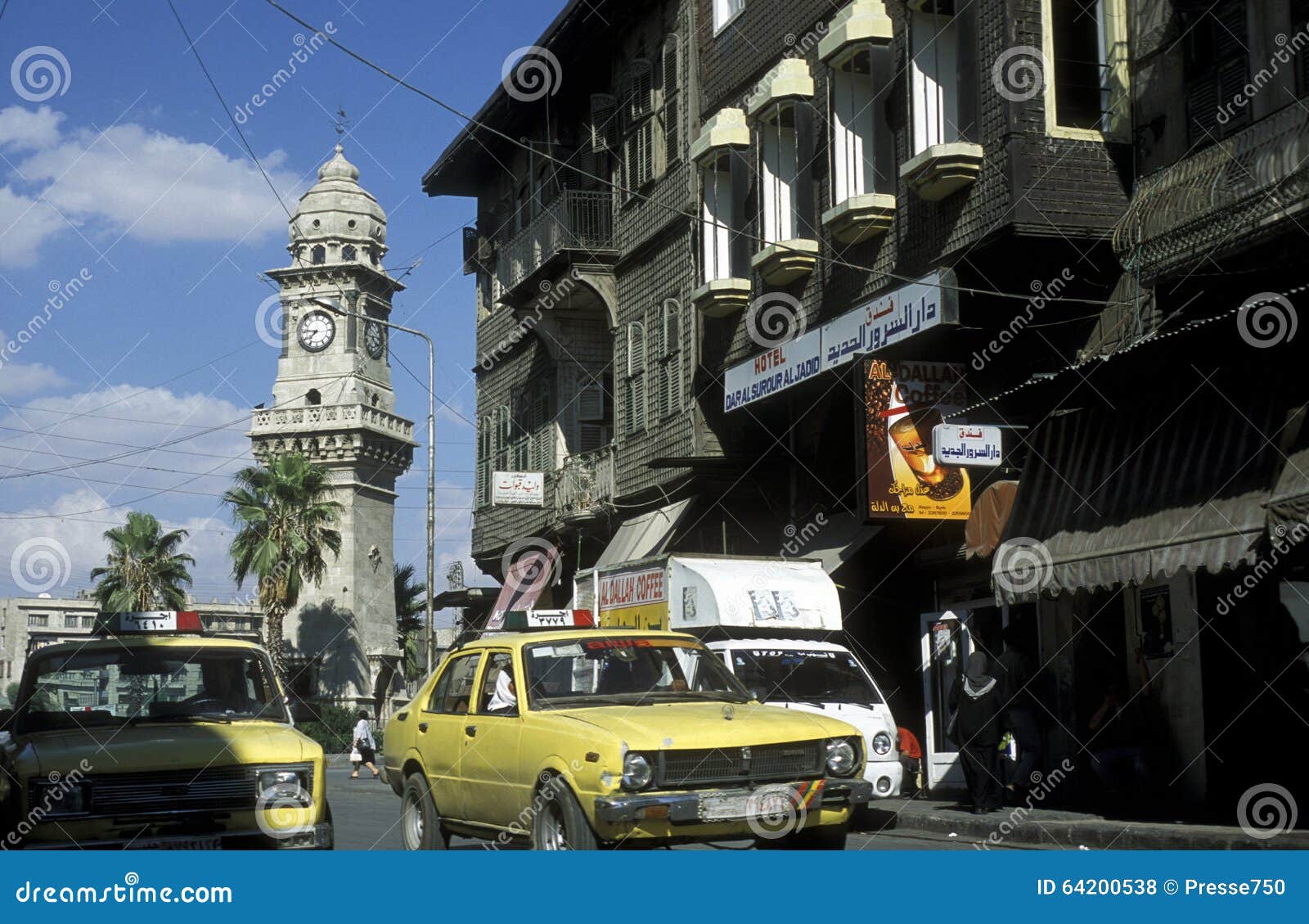 DE KLOKKETOREN VAN MIDDEN-OOSTENsyrië ALEPPO. Clocktower in de oude stad in de stad van Aleppo in Syrië in het Midden-Oosten