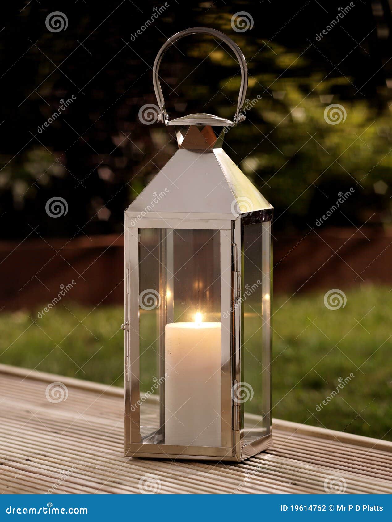 test Woestijn Laan De lantaarn van de tuin stock foto. Image of nacht, lantaarn - 19614762
