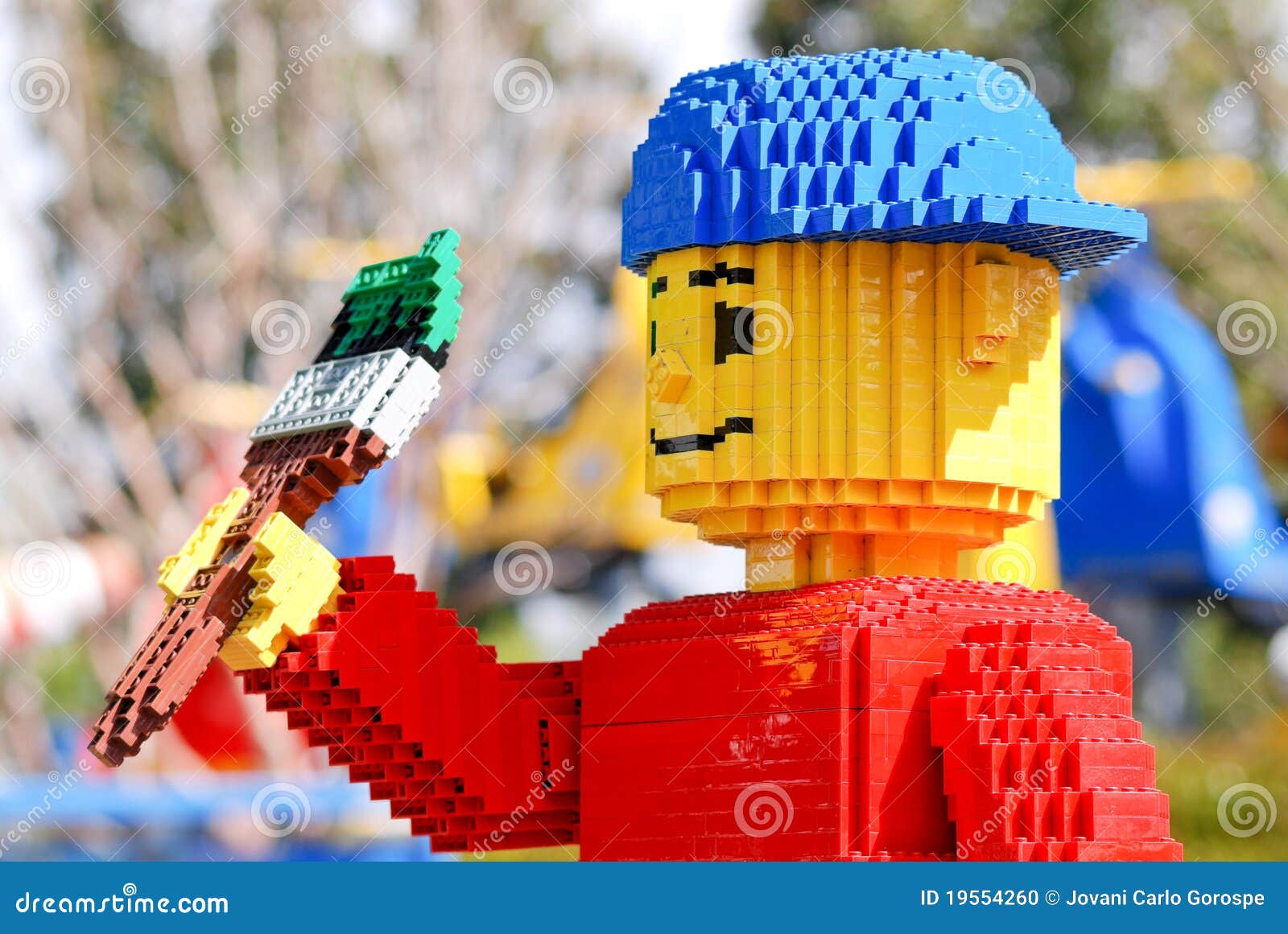 De Lego Gebeeldhouwde Jongen Van De Schilder Redactionele Afbeelding -  Image Of Gebouwen, Kinderen: 19554260