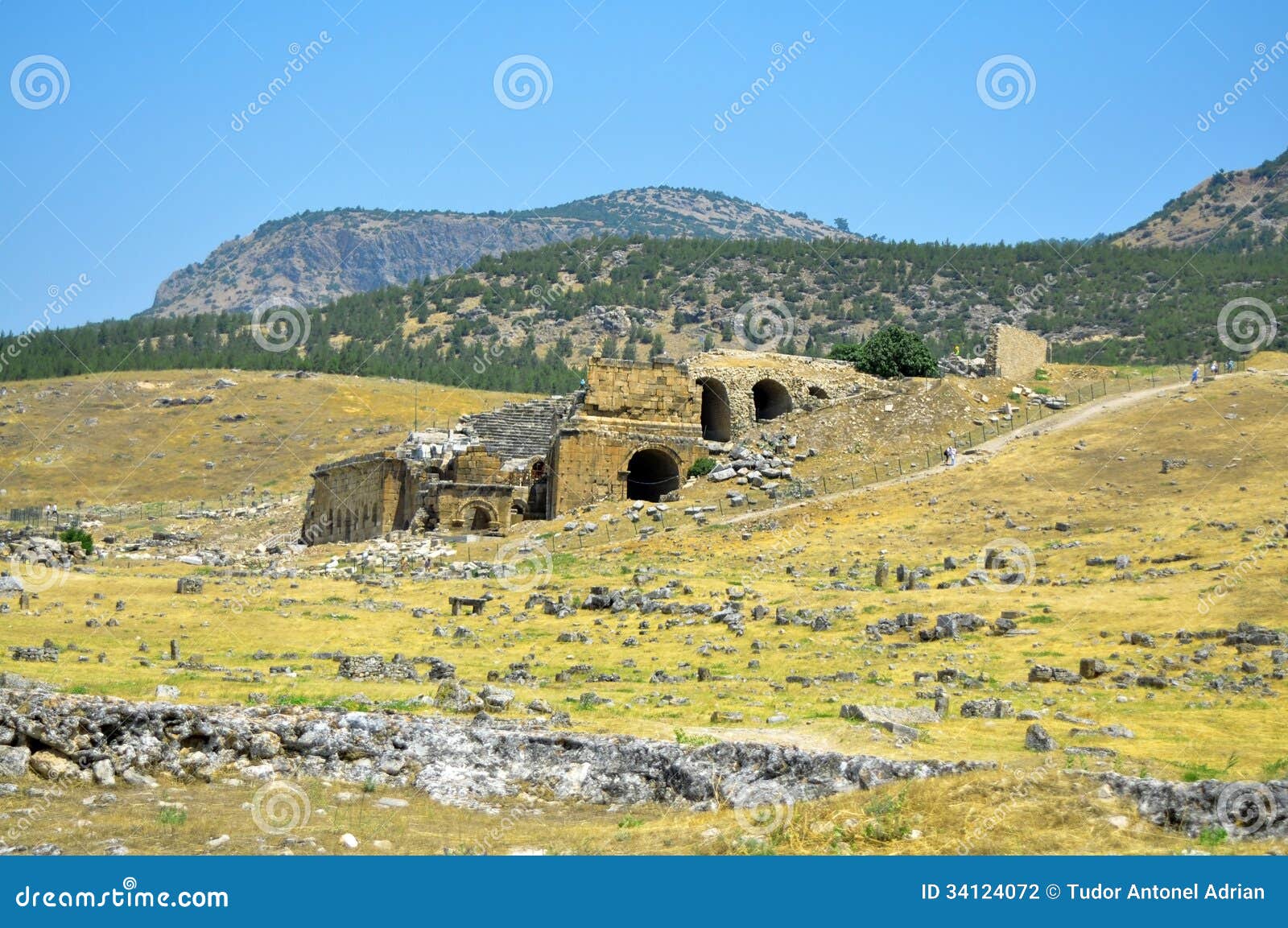 De ruïnes van het Hierapolistheater. Ruïnes van theater in oude Hierapolis nu Pamukkale Turkije