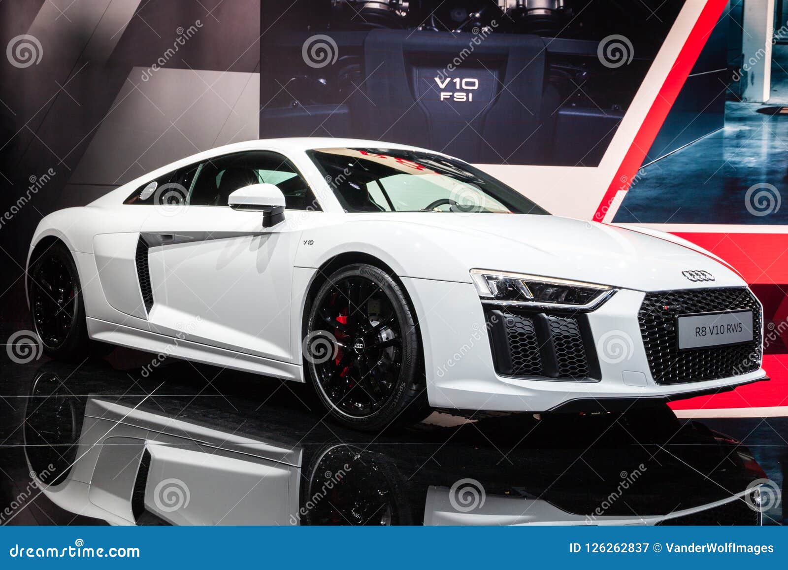 De Sportwagen Van Audi R8 V10 RWS Redactionele Fotografie Image of industrie, sporten 126262837