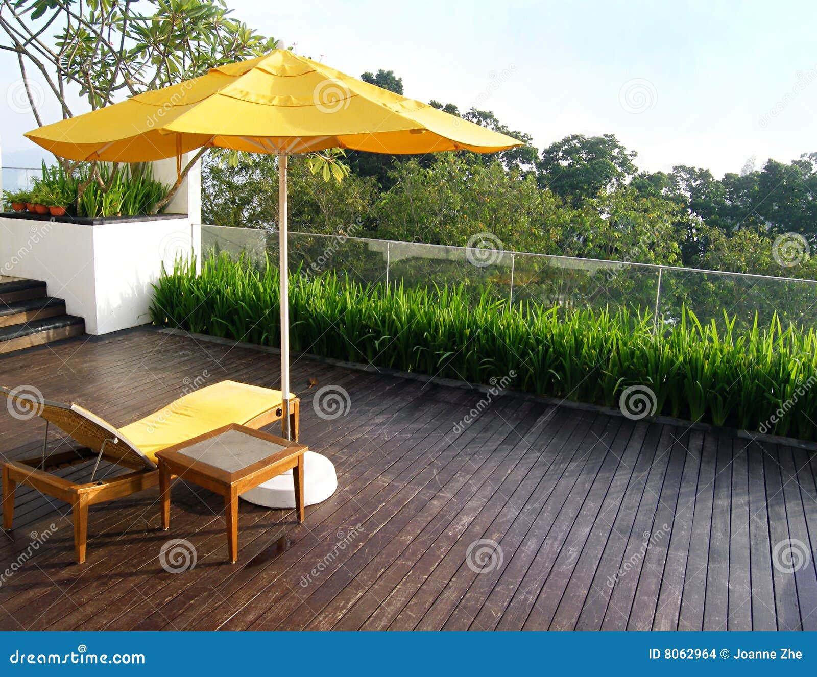 De tuinontwerp van het balkon stock afbeeldingen afbeelding: 8062964