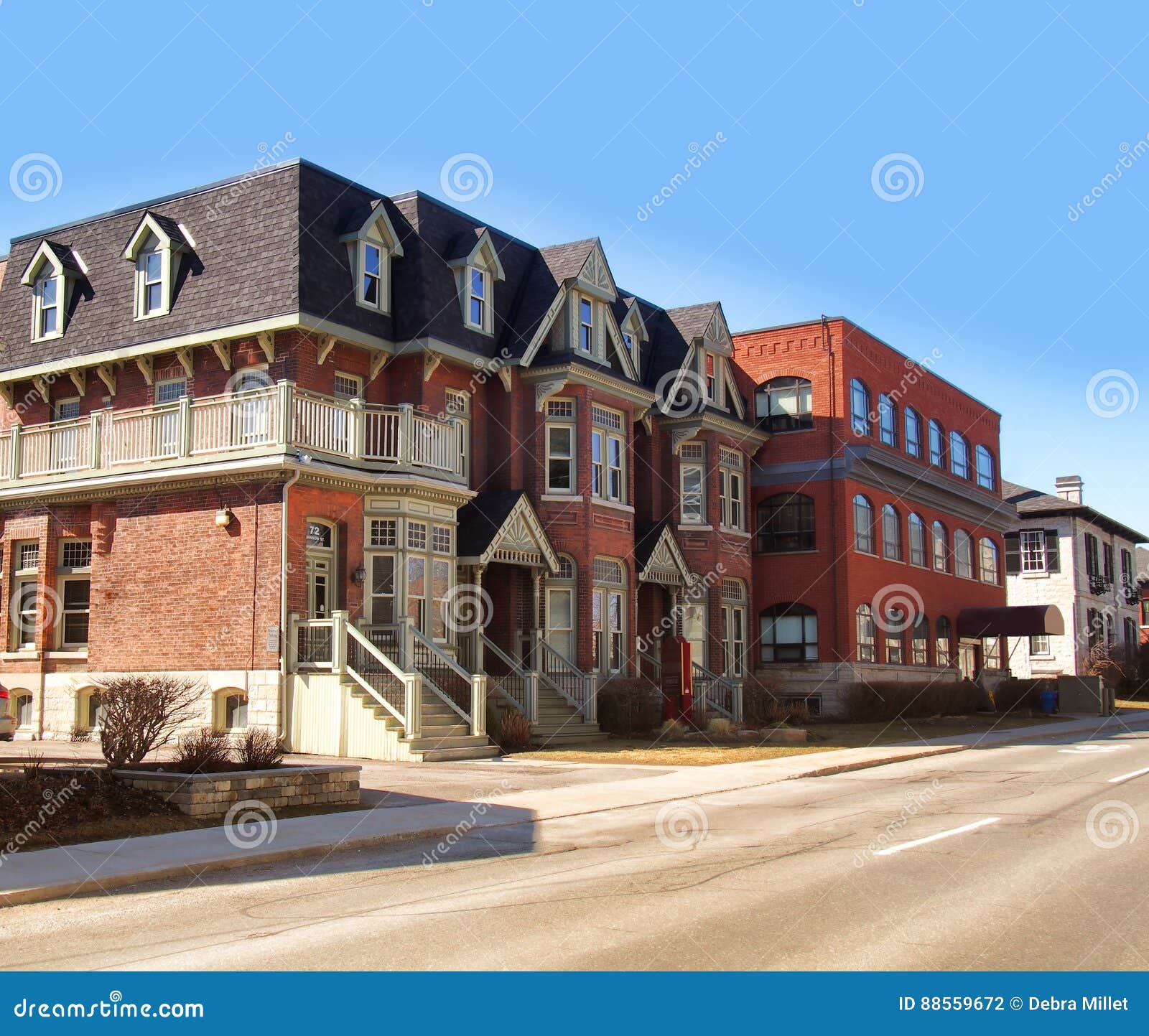 De Voorsteden Van Kingston, Ontario Stock Foto Image of ondernemingen