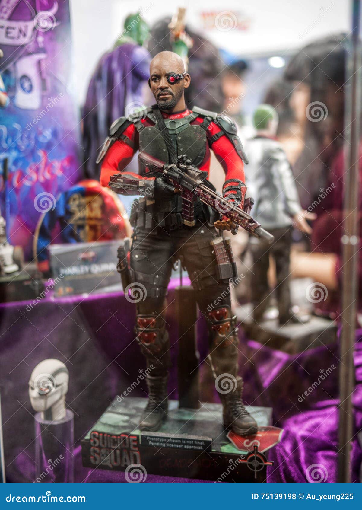 Hot Toys 1/6 Suicide Squad Movie Deadshot, Harley Quinn & Joker Figures