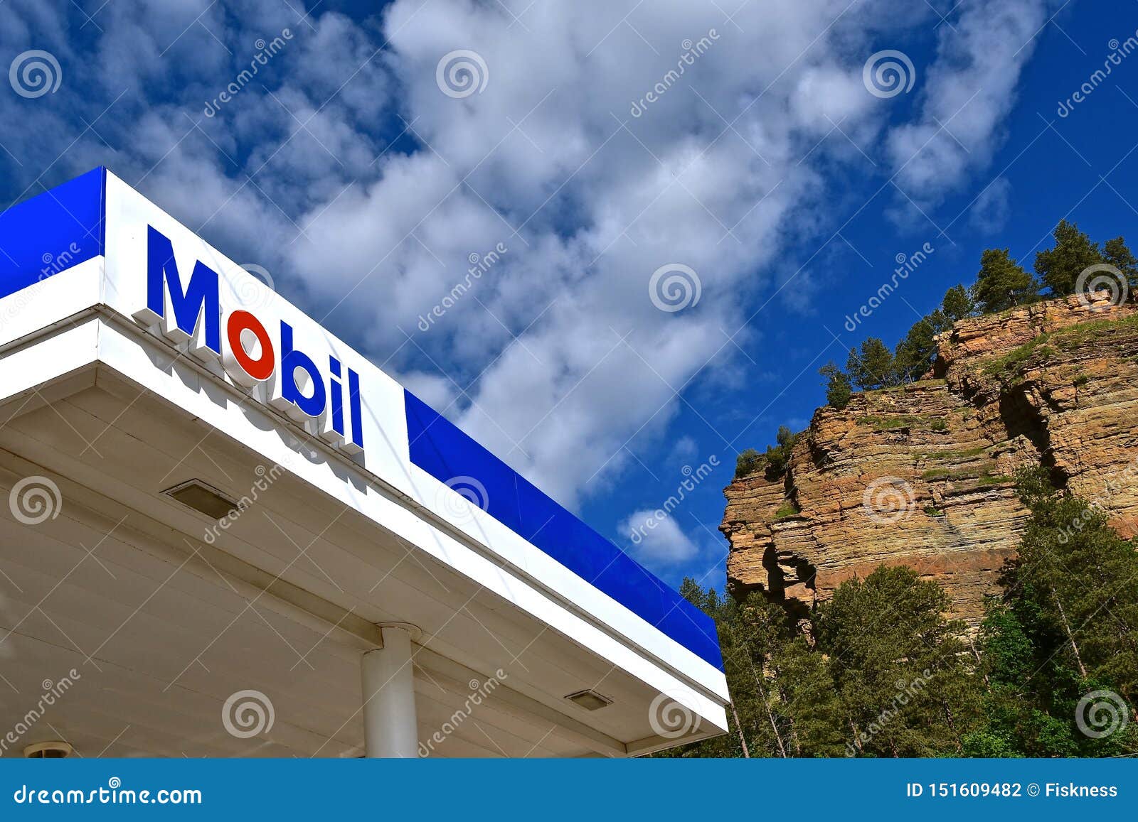Mobil Gas Station Sign And Logo Editorial Photography Image Of Dakota