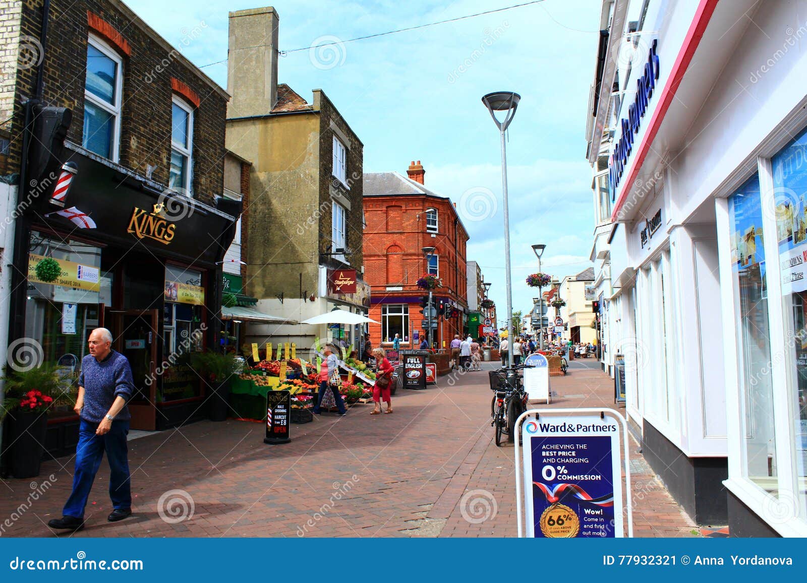 Deal Town High Street England Editorial Photo - Image of kent, paved:  77932321
