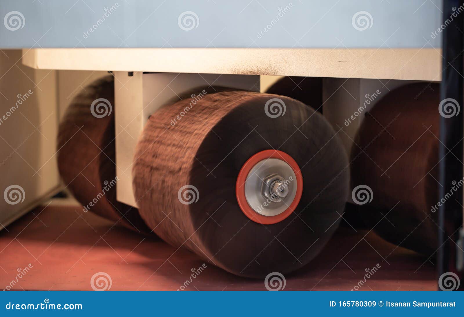 metal deburring machine