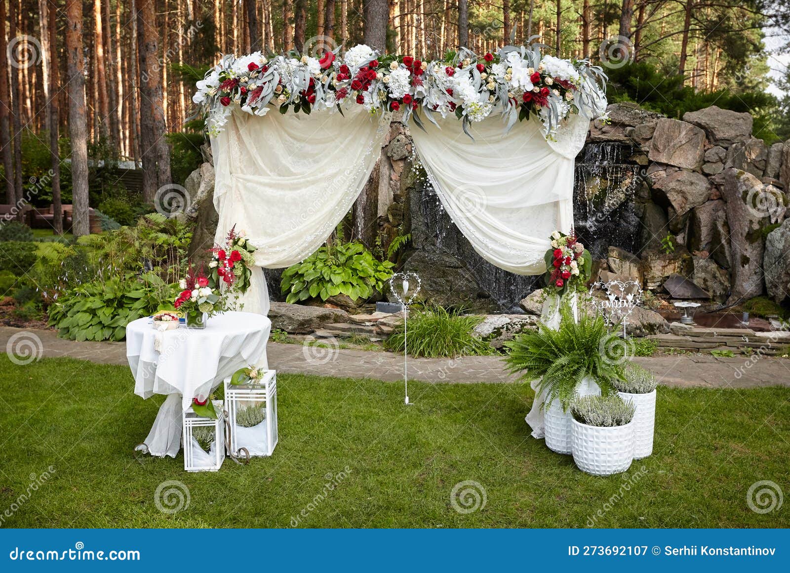 The Decor of a Romantic Wedding Ceremony. Wedding Arch Decorated with ...