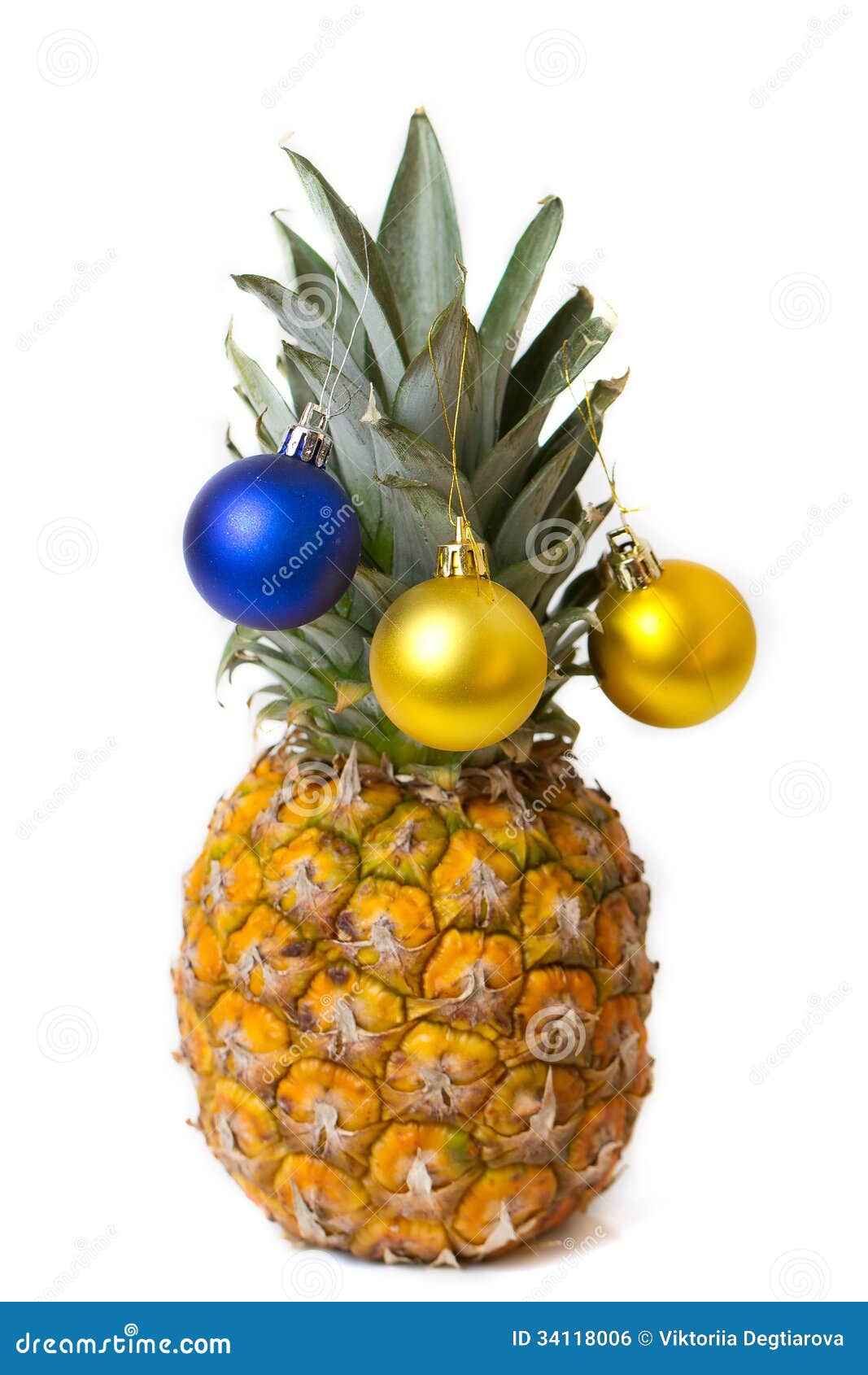 Decoração Do Natal No Abacaxi Foto de Stock - Imagem de esfera, amarelo: 34118006 Decoração Do Natal No Abacaxi Foto de Stock - Imagem de esfera, amarelo: 34118006