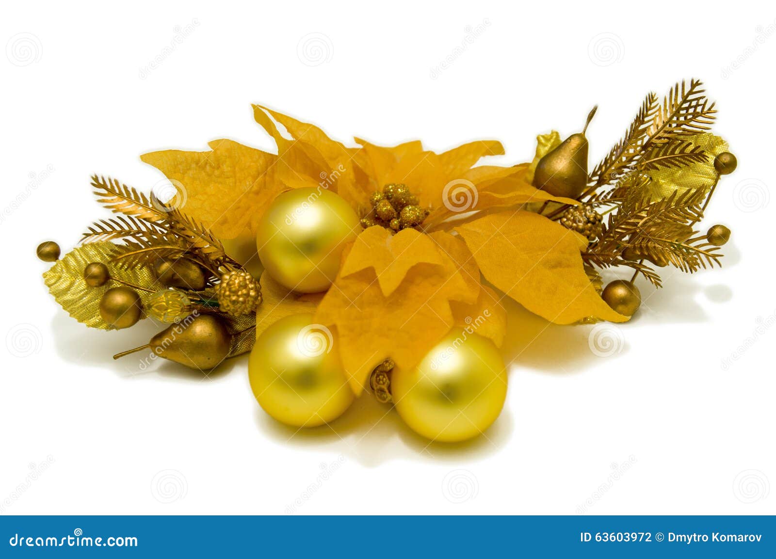 Decorações Amarelas Da Natal-árvore Da Flor Da Poinsétia Front View Foto de  Stock - Imagem de dourado, christmastide: 63603972