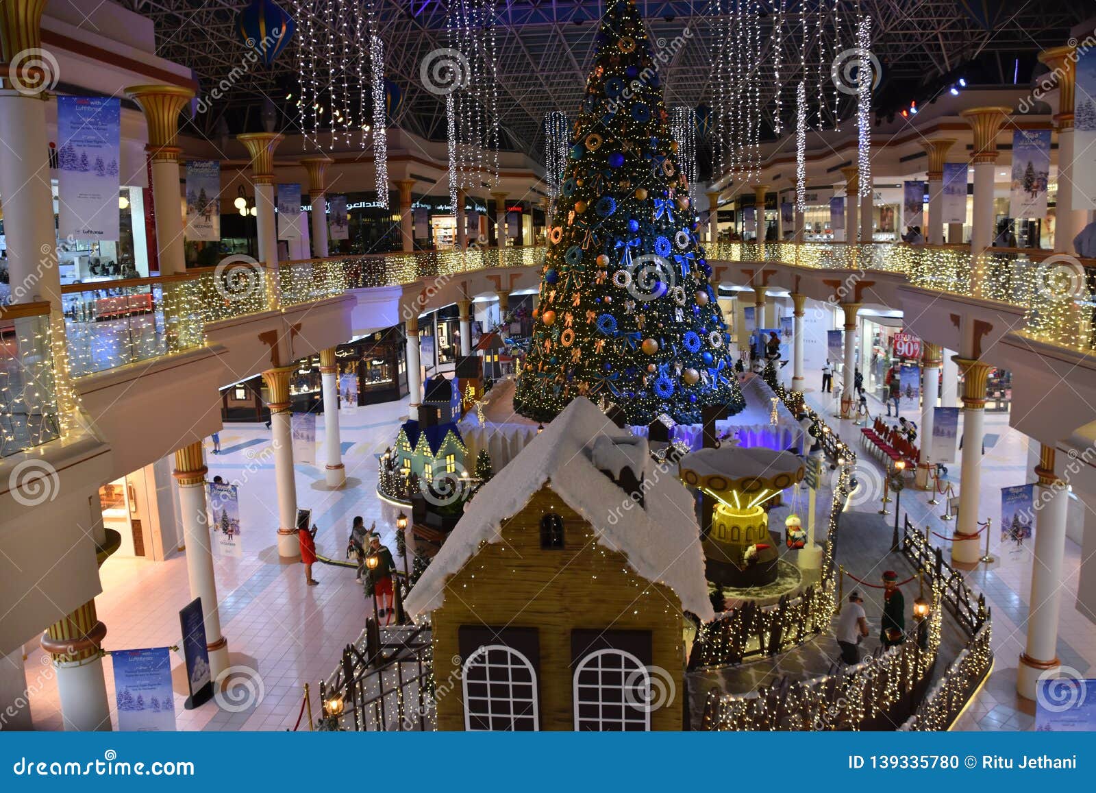 Wafi Mall Christmas 2024 Ad Crin Mersey