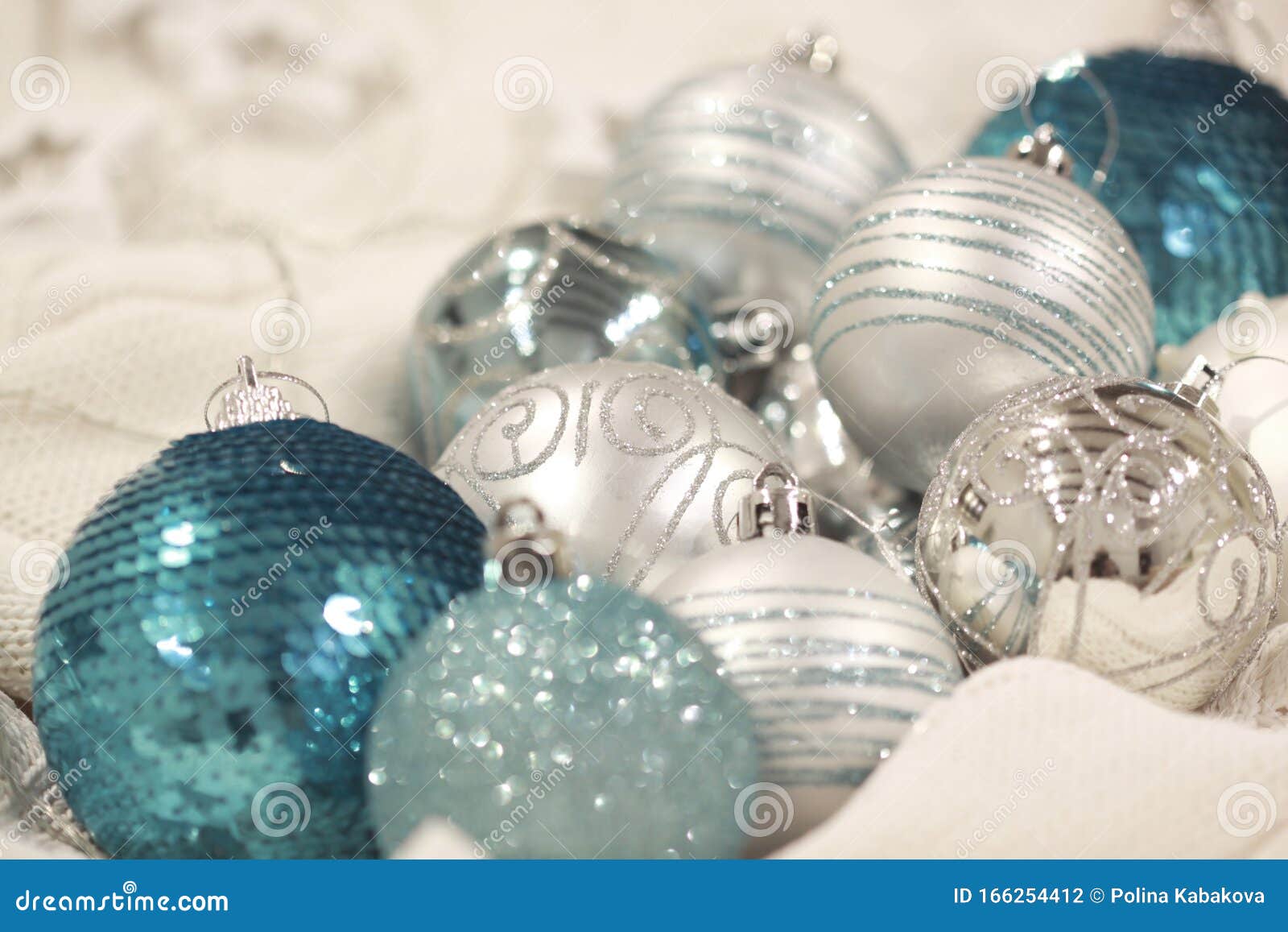 garra Feudal Podrido Decoración Turquesa De Navidad Foto de archivo - Imagen de azul, plata:  166254412