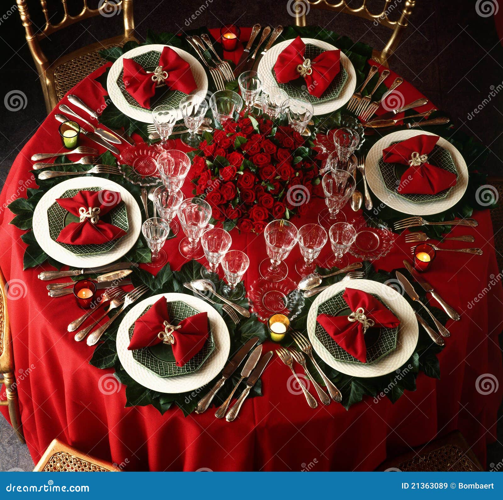 Decorated Christmas Dining Table Royalty Free Stock Images - Image 