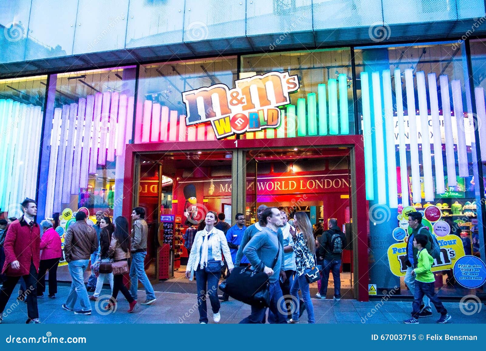 Decorated M M S World Store At Leicester Square In London Editorial Image Image Of Gambling City