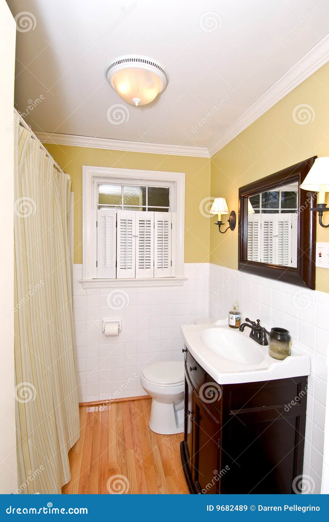 Decorative Bathroom. Decorative New England Style Bathroom