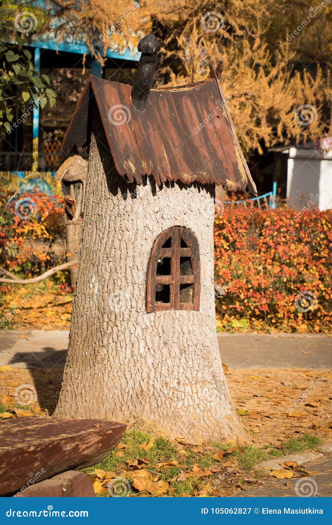 Decorative House From Tree Stump In Park Stock Image Image Of