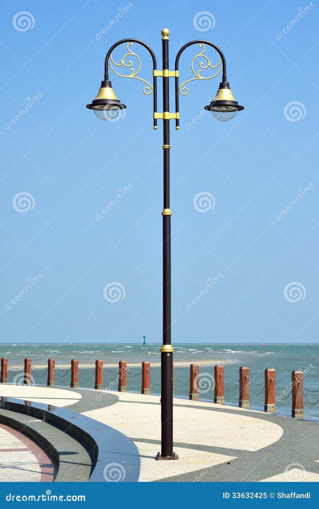 Decorative old street lamp stock image. Image of outdoor - 33632425