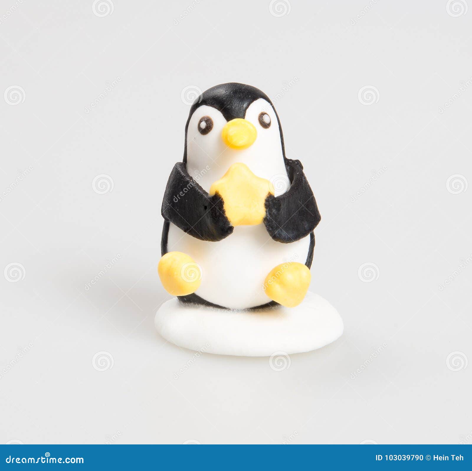 Decorazione Del Dolce O Decorazione Casalinga Del Dolce Del Pinguino Fotografia Stock Immagine Di Spuntino Compleanno