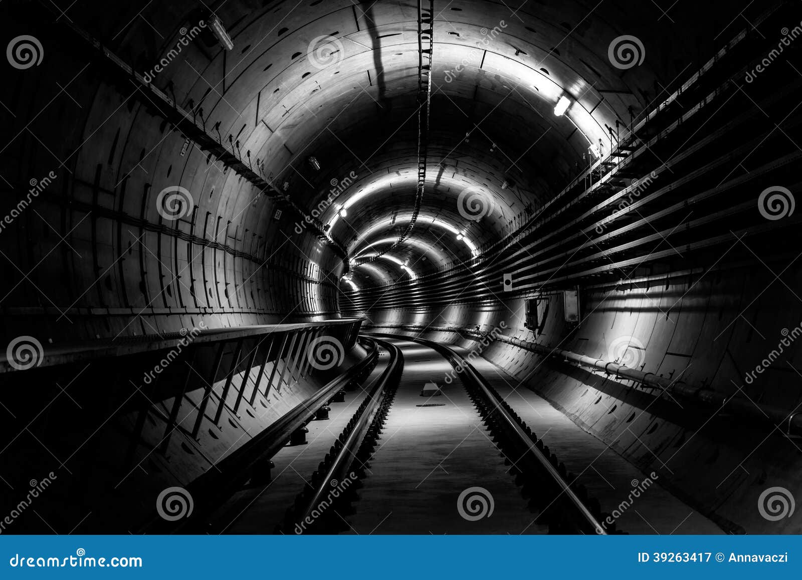 Deep metro tunnel stock image. Image of tube, fast, empty 39263417