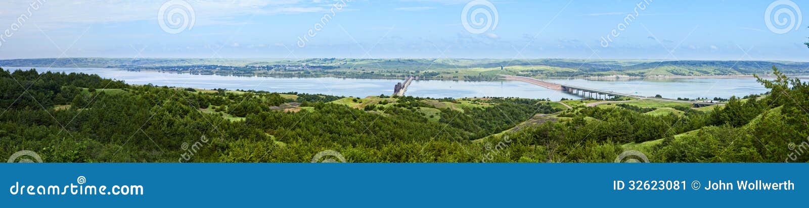 180 degree panorama of missouri river