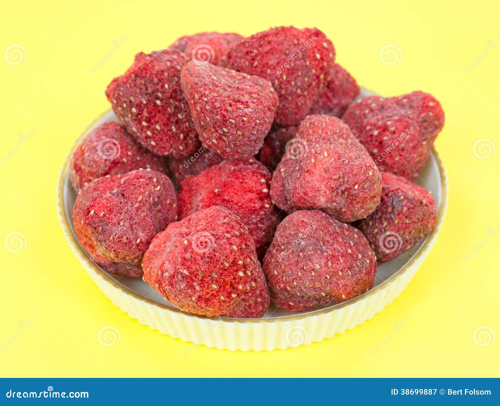 Dehydrated Strawberries in Bowl Stock Image Image of group, healthy