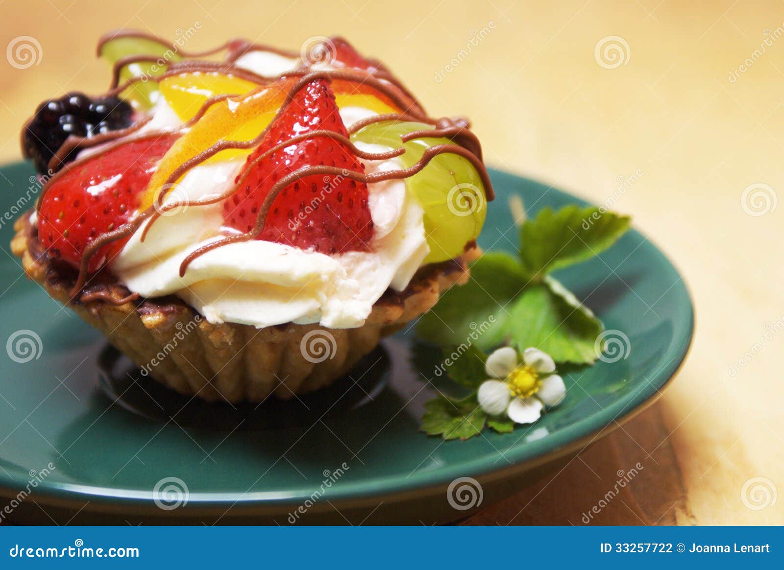 Delicious fruit cupcake stock photo. Image of white, sweet 33257722