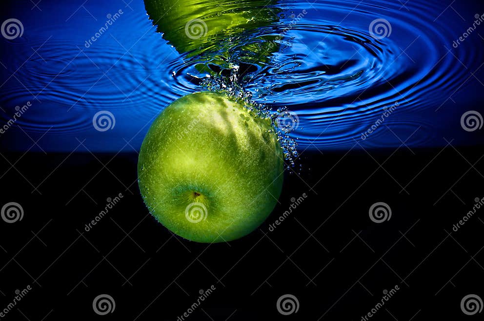 Delicious Granny Smith Apple Stock Image Image of drops, liquid 22999337