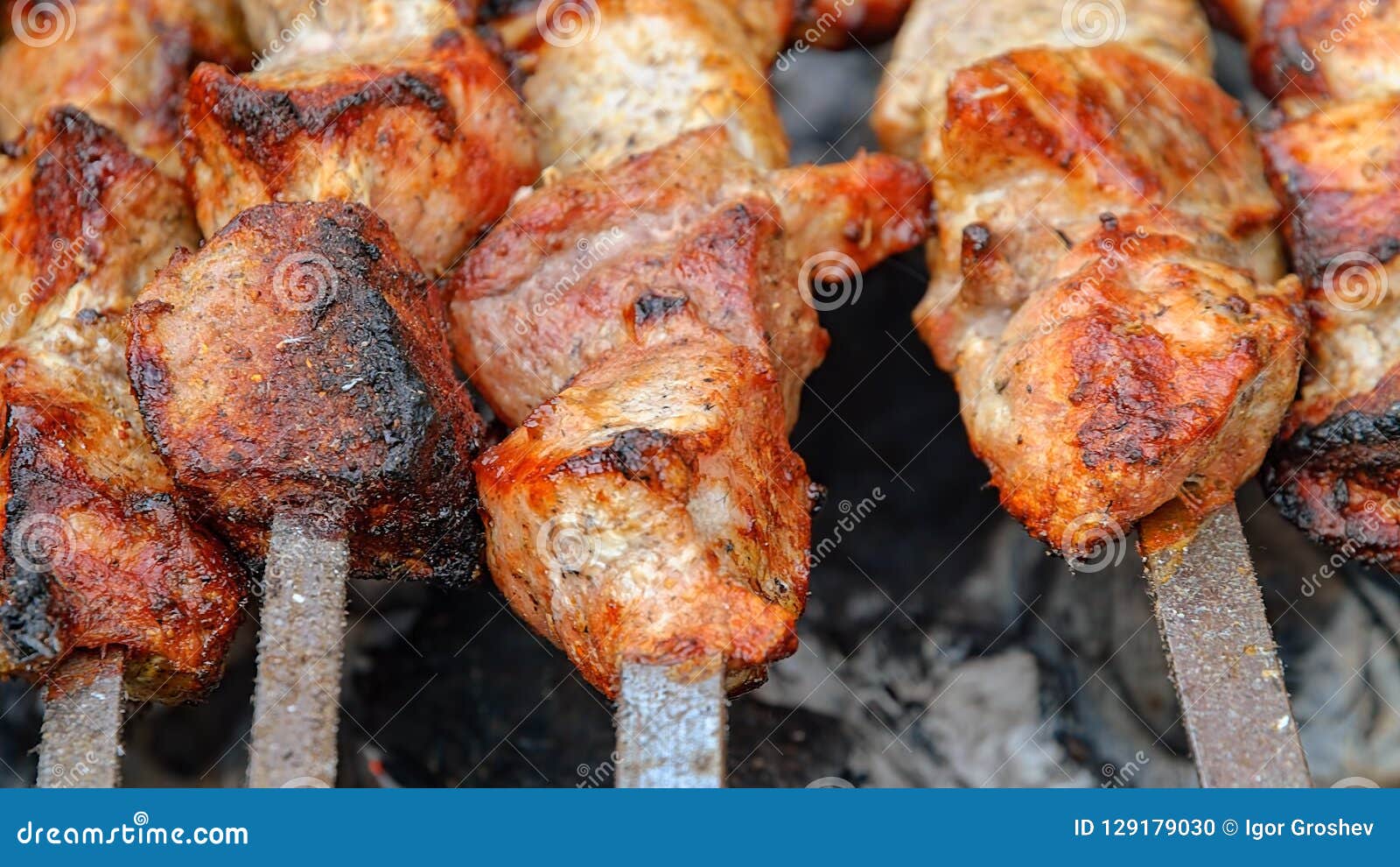 Delicious Juicy Meat with Spices Cooked on the Charcoal Grill. Stock Photo  - Image of appetizing, closeup: 129179030