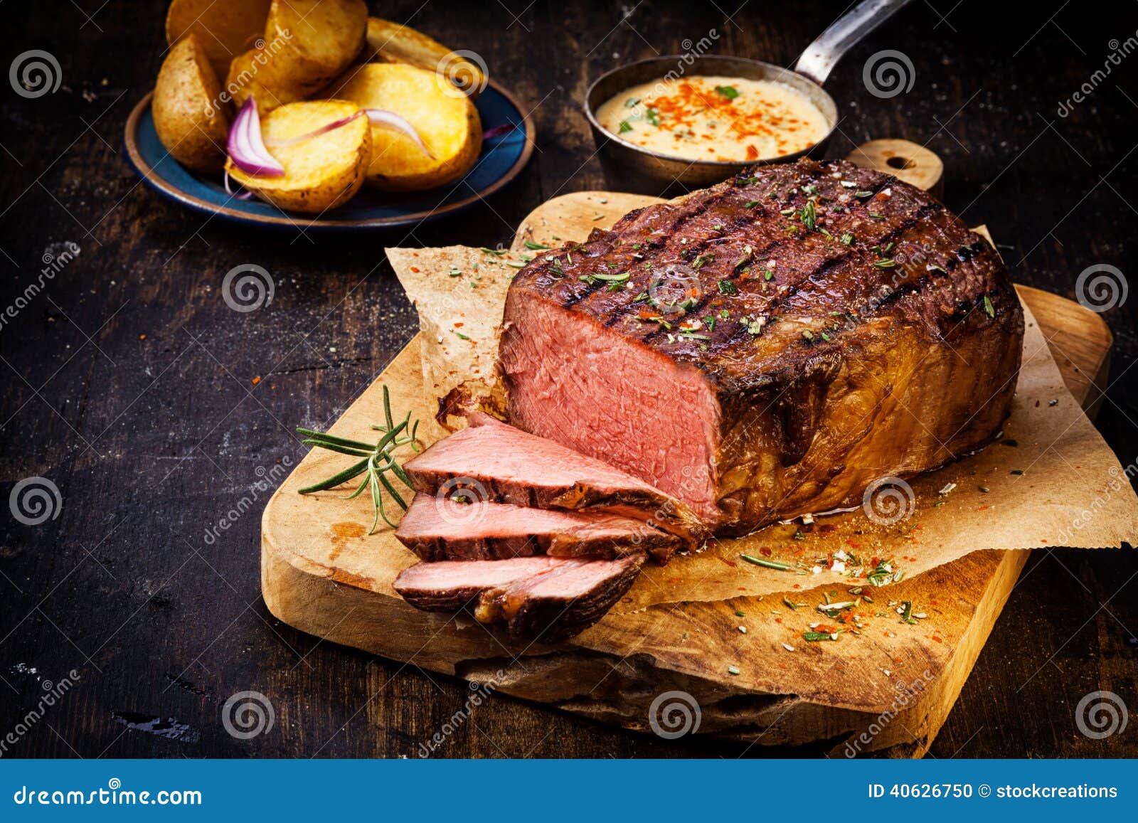 delicious lean rare roast beef
