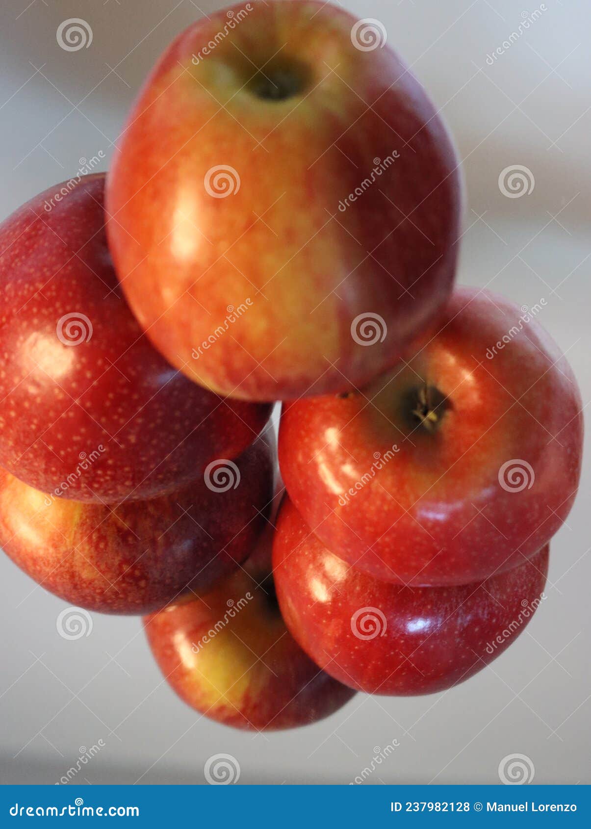 delicious natural red apples tasty beautiful temptation fruit vitamins