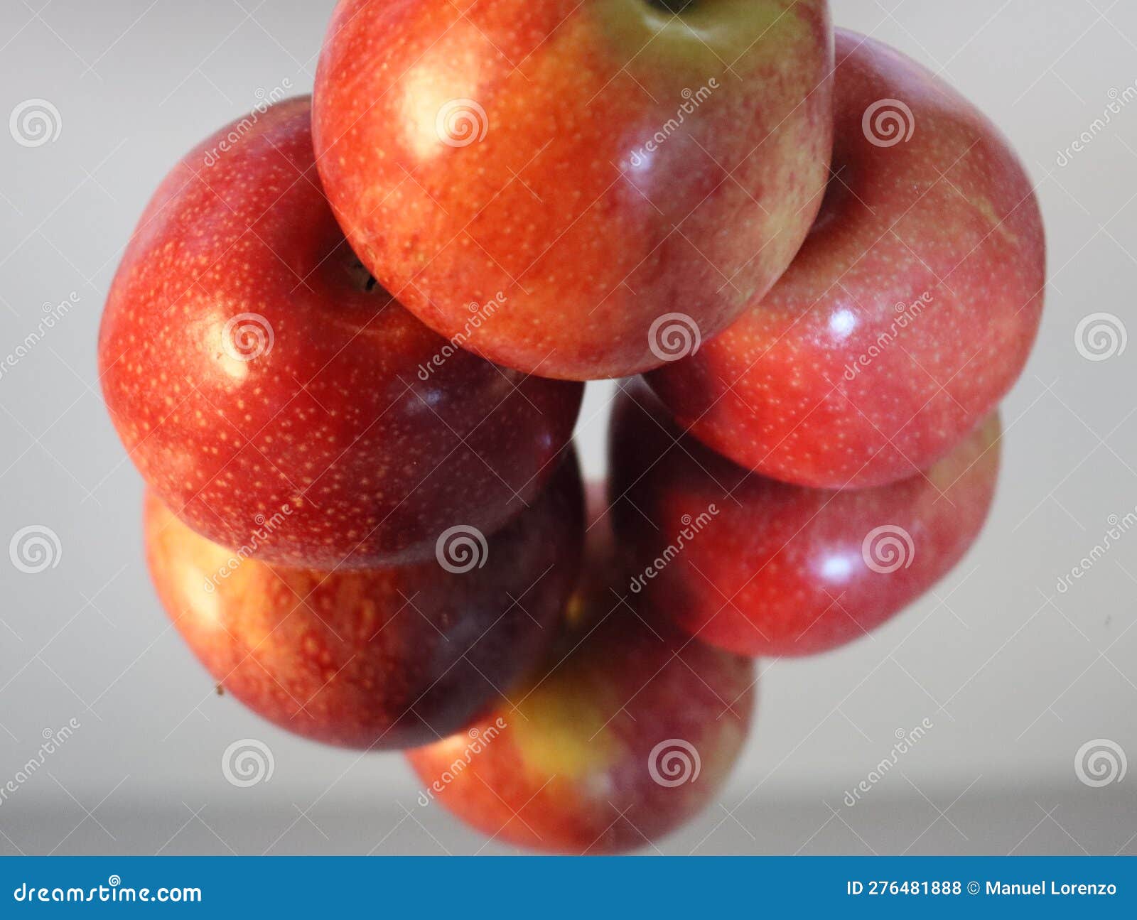 delicious natural red apples tasty beautiful temptation fruit vitamins