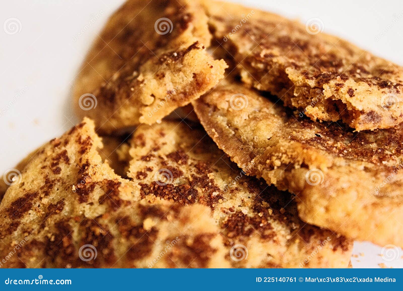 delicious and sweet cinnamon cookies