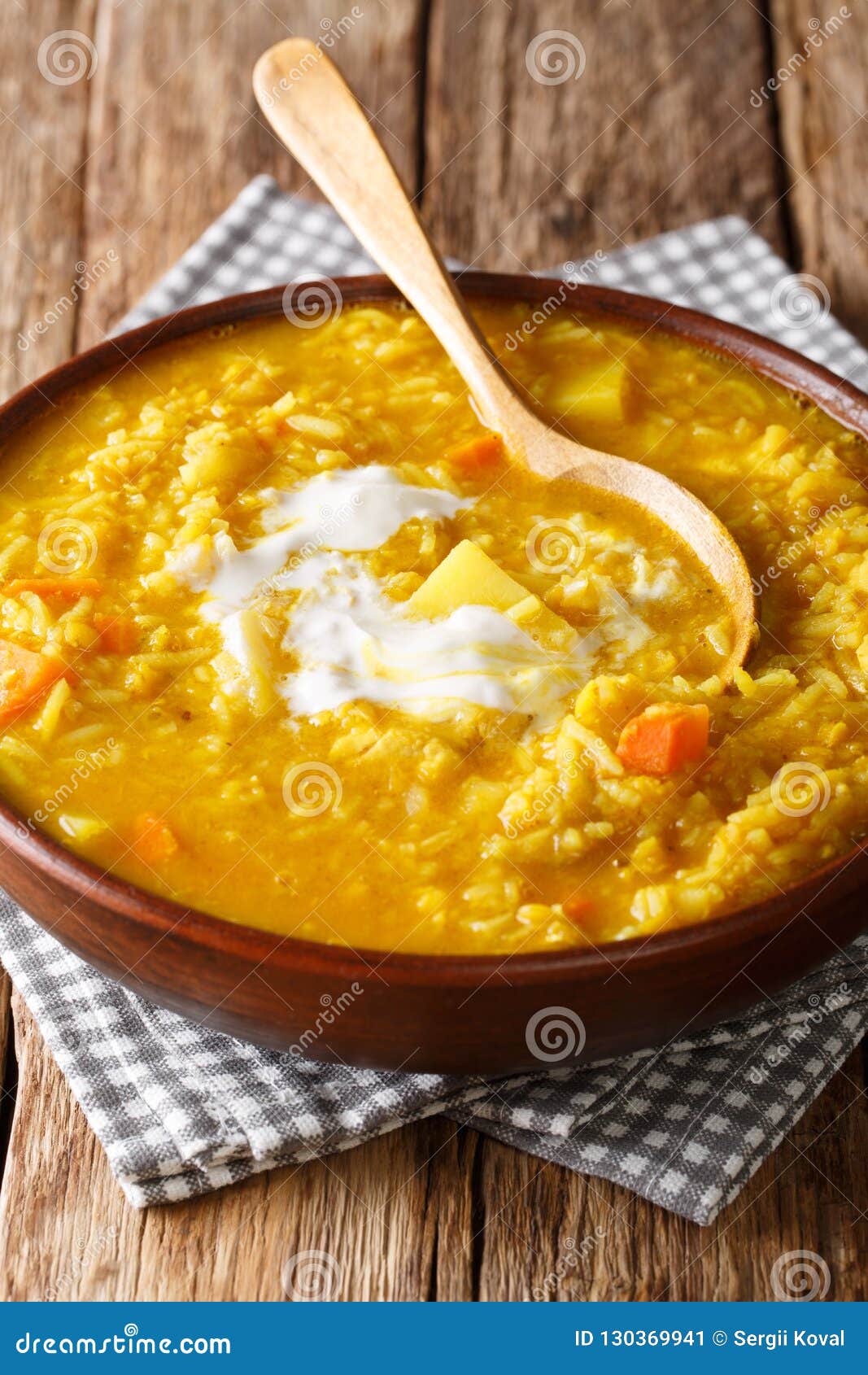 Delicious Thick Mulligatawny Soup of Red Lentils, Rice and Spice Stock ...