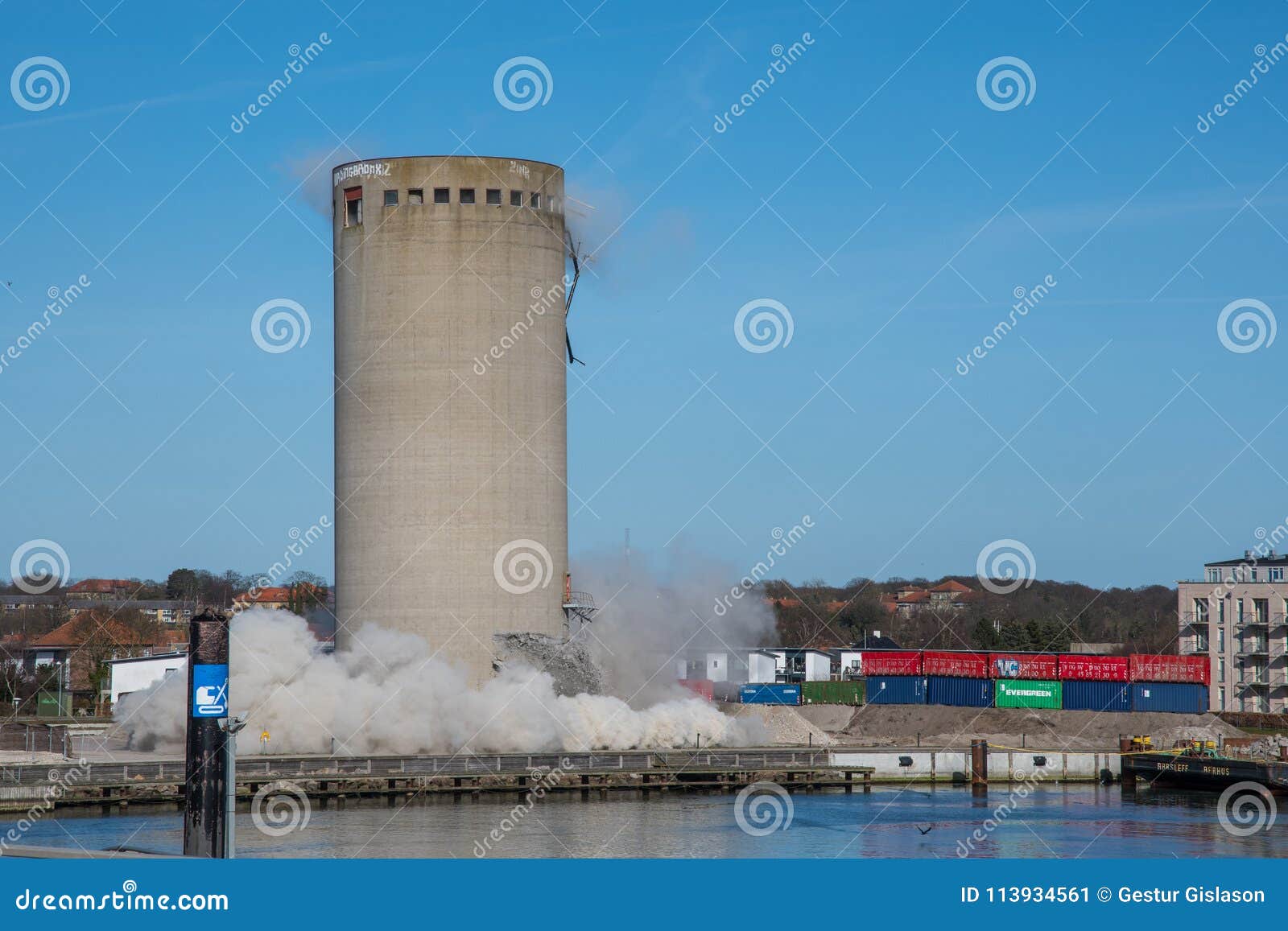 silo falls in wrong directions silo falls in wrong directions