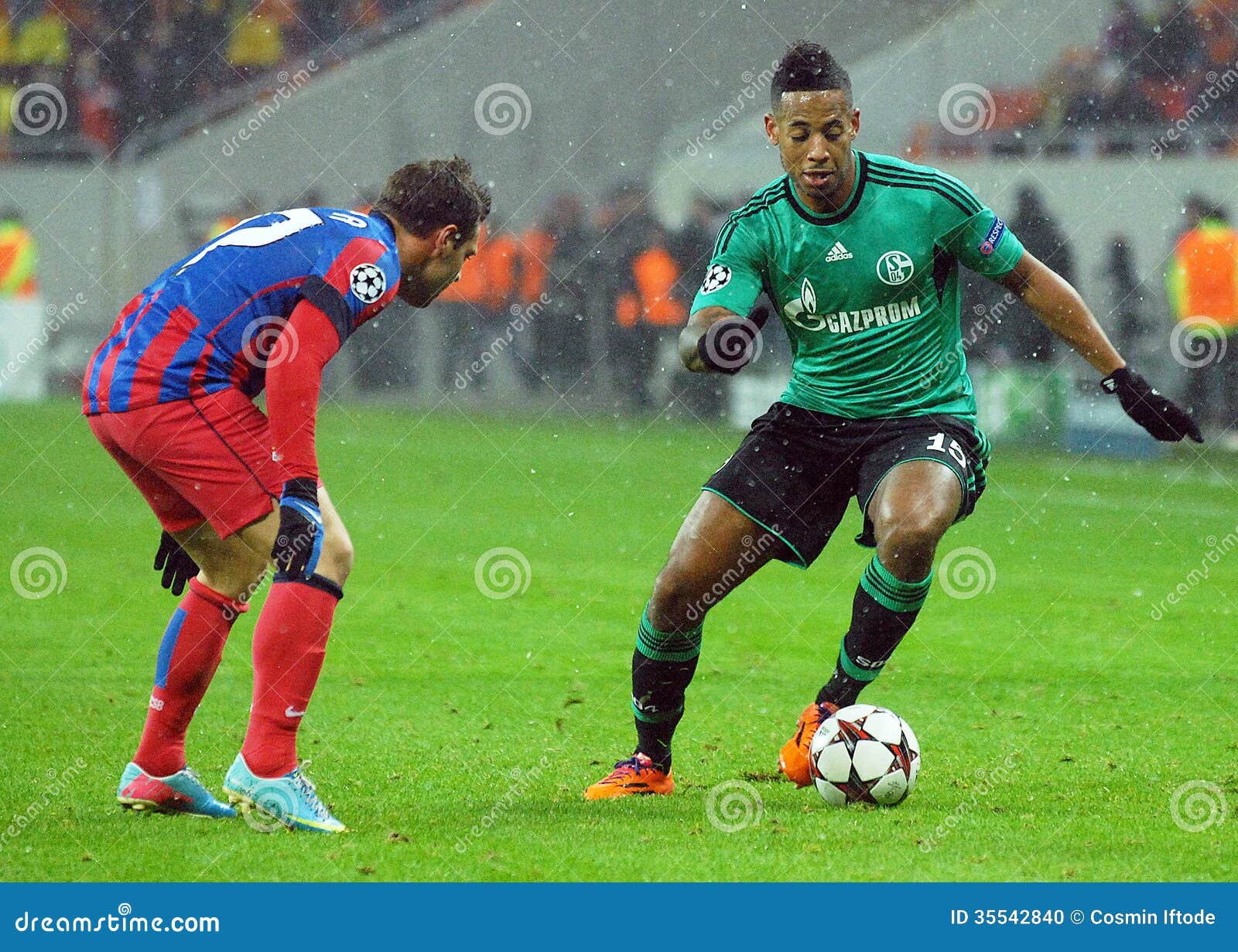 Dennis Aogo during UEFA Champions League Game Editorial Image - Image of  injury, europe: 35542840