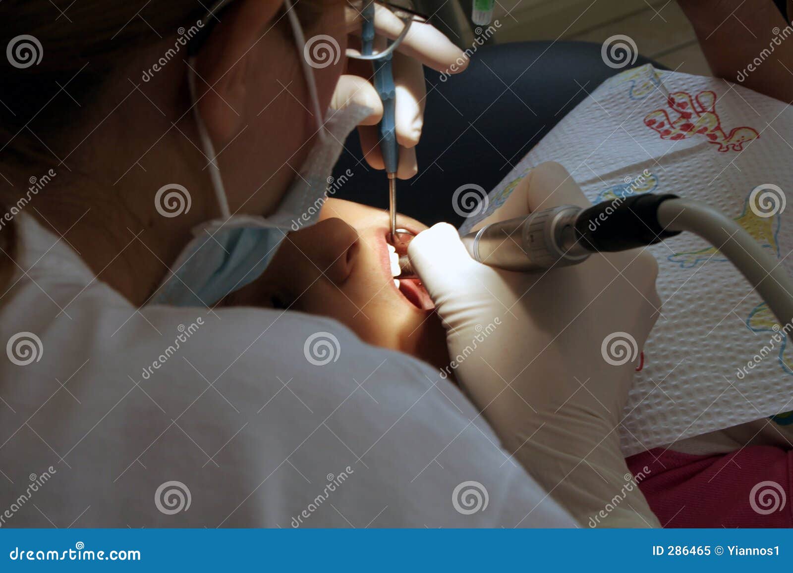 Dentist at work stock image. Image of hospital, tool, care - 286465