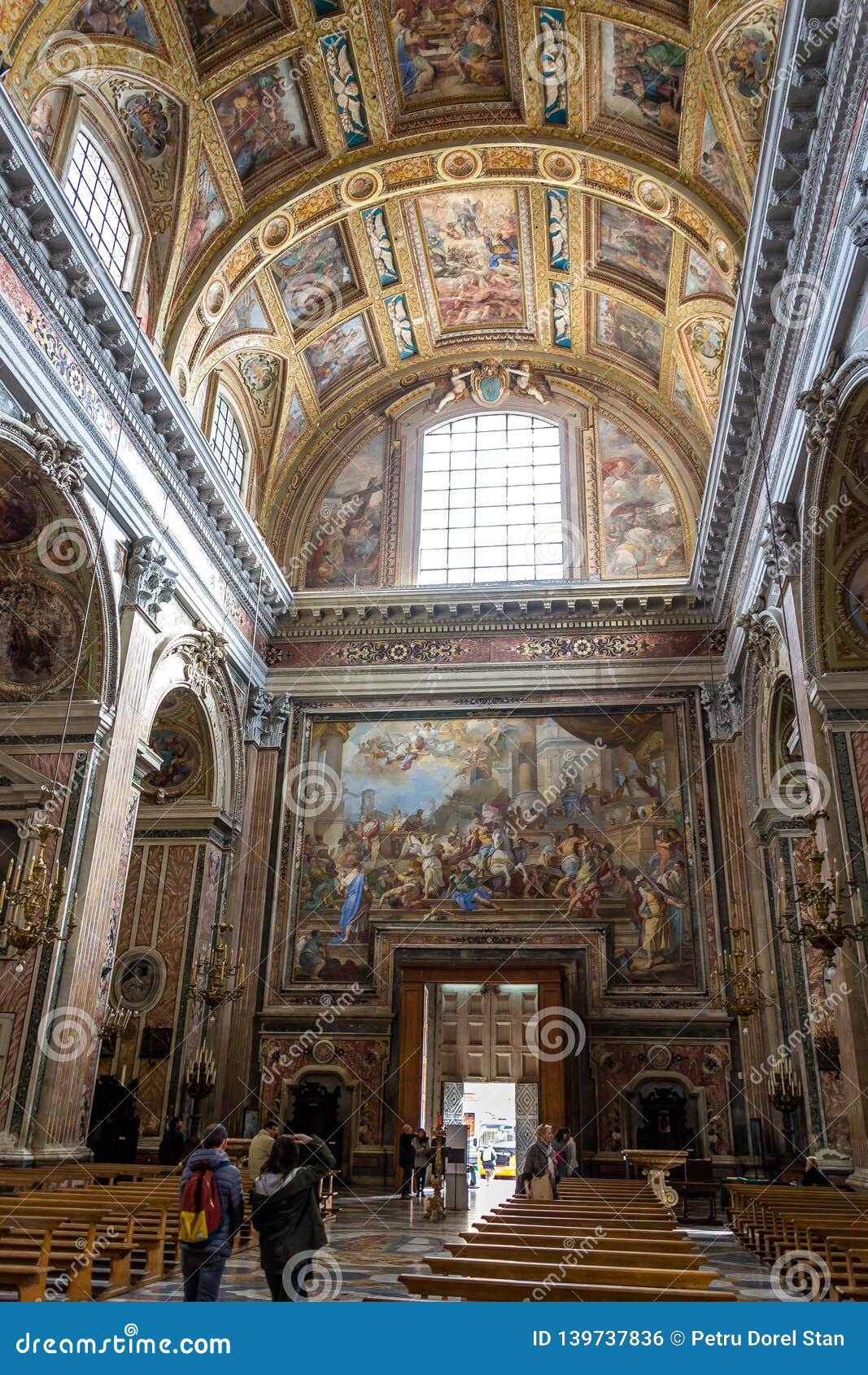 Dentro De La Iglesia De Gesu Nuovo En La Ciudad De Nápoles, Italia Foto editorial - Imagen de barroco, arte: 139737836 Dentro De La Iglesia De Gesu Nuovo En La Ciudad De Nápoles, Italia Foto editorial - Imagen de barroco, arte: 139737836