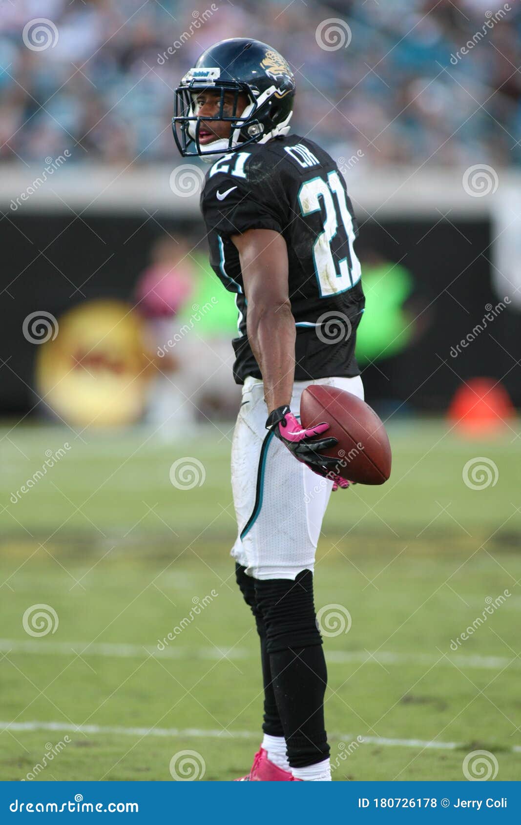 Derek Cox editorial stock photo. Image of right, professional 180726178