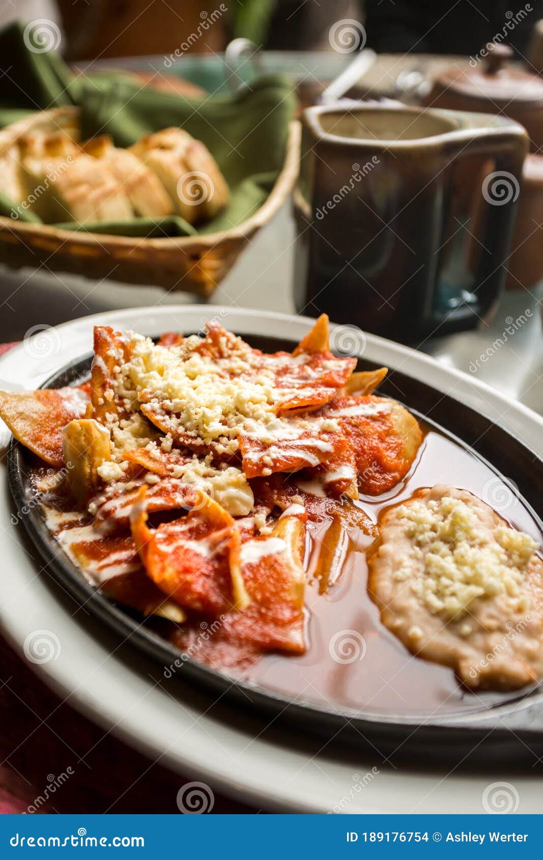 Desayuno Mexicano En Tlaquepaque Jalisco México. Foto de archivo - Imagen  de caliente, hotel: 189176754