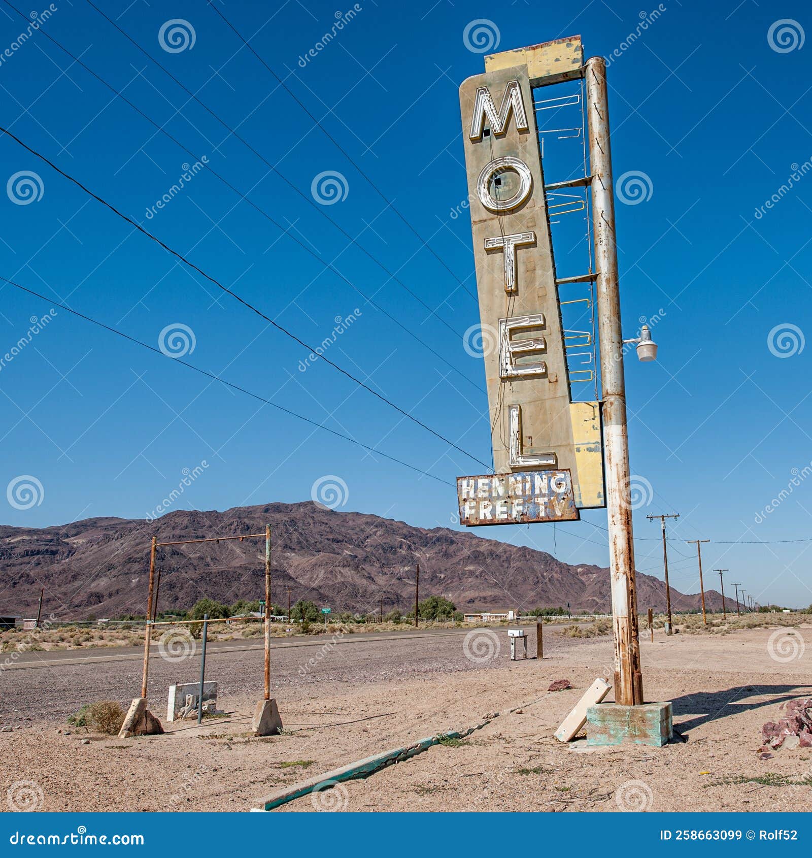 Mojave Desert Hotels; Deserted Hotel on Route 66 in the Mojave Desert Stock Image - Image of
